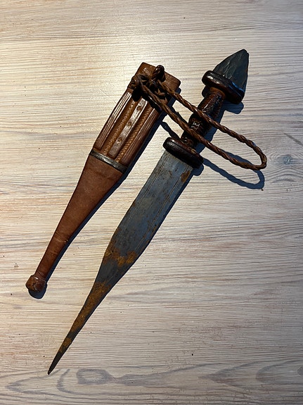 Product image 1 of 3