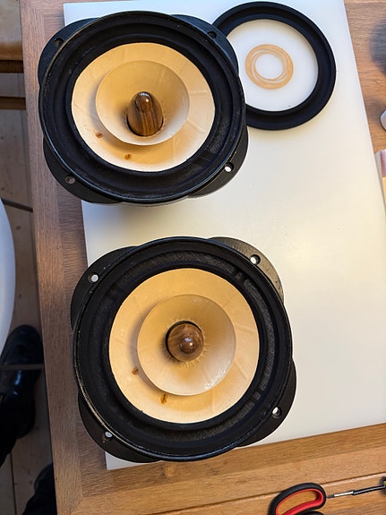 Product image 1 of 7