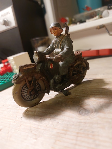 Product image 2 of 7