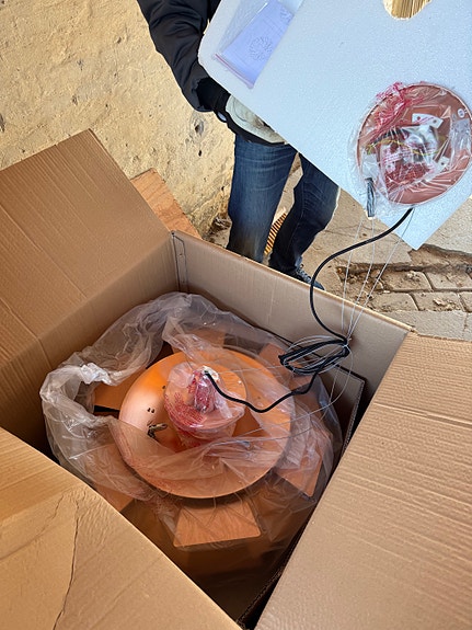 Product image 1 of 4