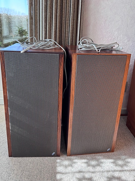 Product image 1 of 8