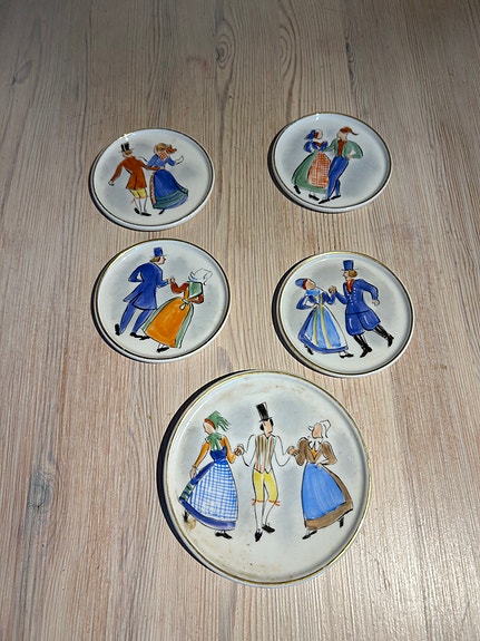 Product image 1 of 3