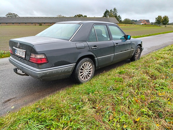 Mercedes E220 – billede 3