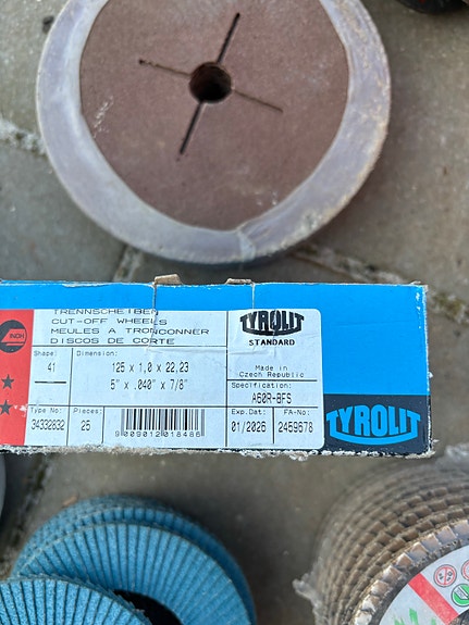 Product image 2 of 8