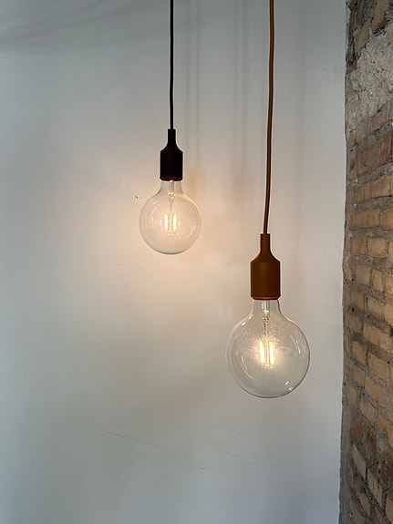 Product image 1 of 7