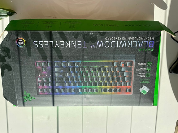 Product image 1 of 2