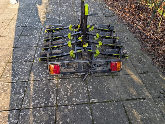 Product image 1 of 3