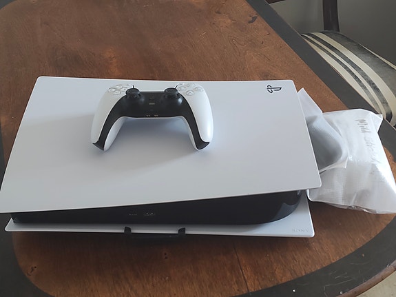 Product image 1 of 2