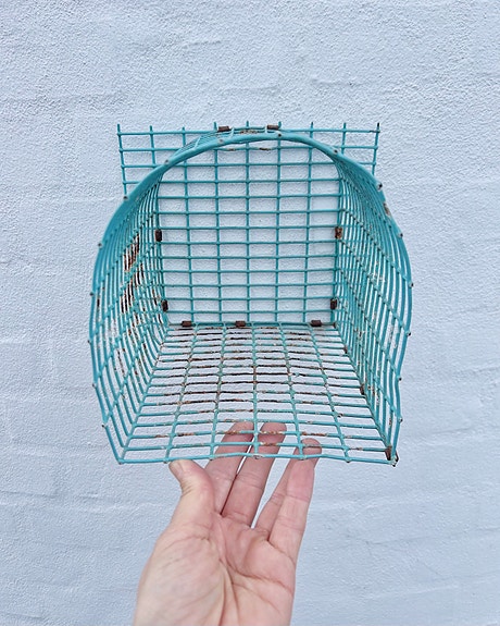 Product image 1 of 7