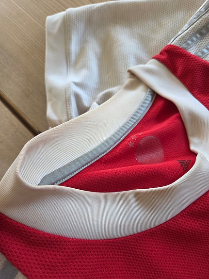 Product image 16 of 32