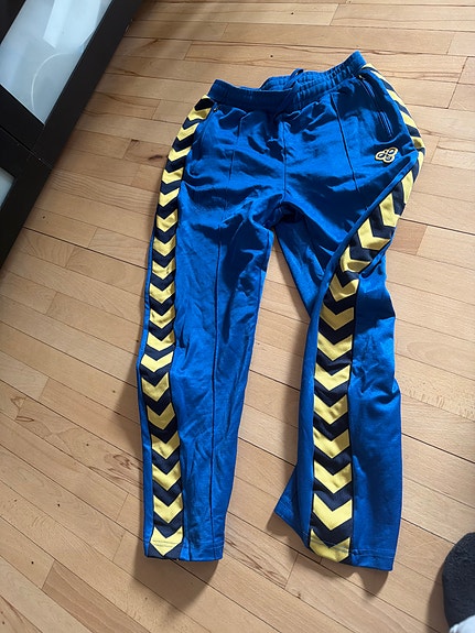 Product image 1 of 4