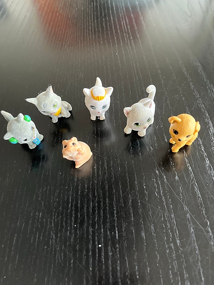 Product image 1 of 4