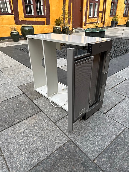 Product image 1 of 3