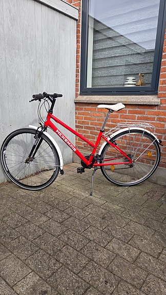 Product image 1 of 8