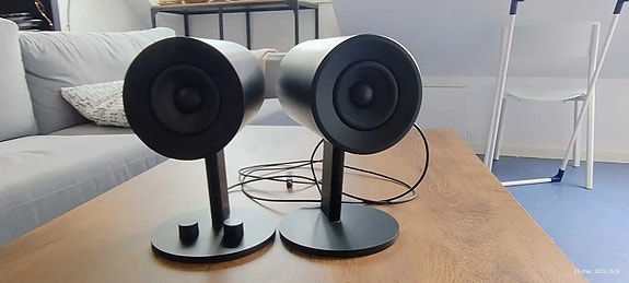 Product image 1 of 2