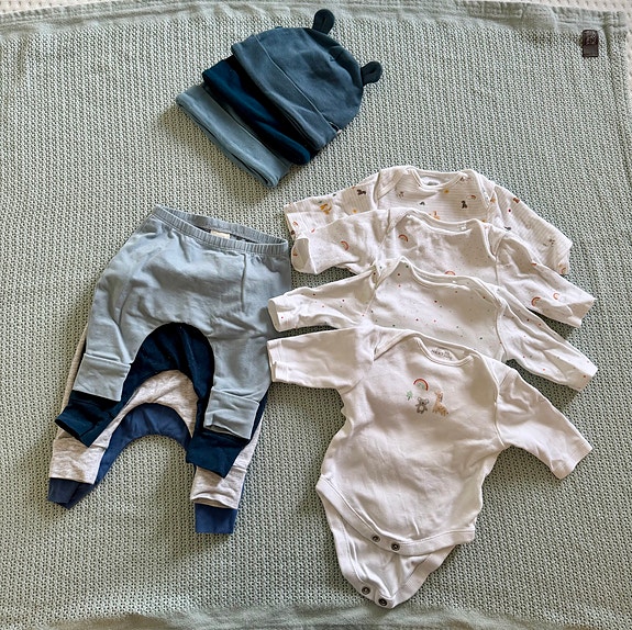 Product image 1 of 3