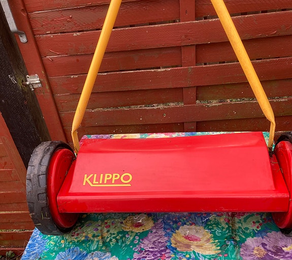 Product image 1 of 3