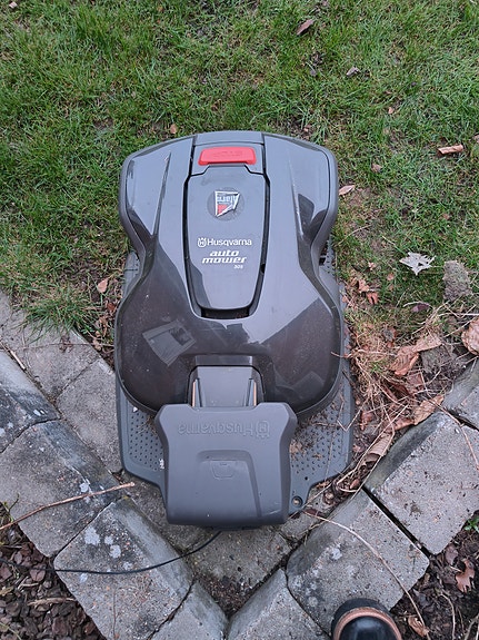 Product image 1 of 3