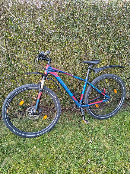 Product image 1 of 9