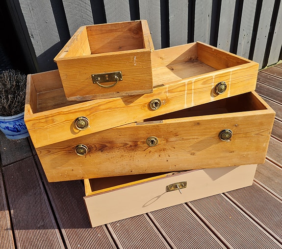 Product image 1 of 10