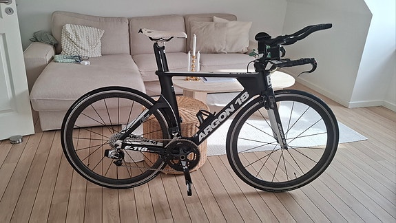 Product image 1 of 8