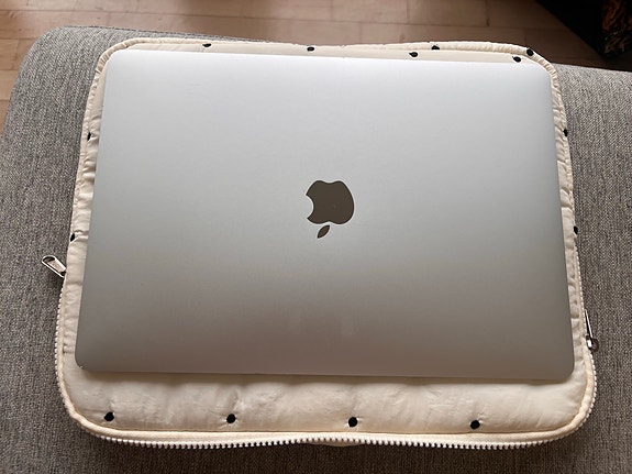 Product image 1 of 6