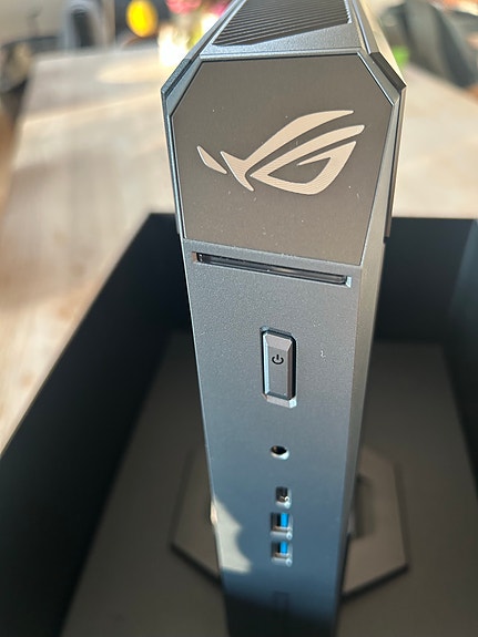 Product image 1 of 8