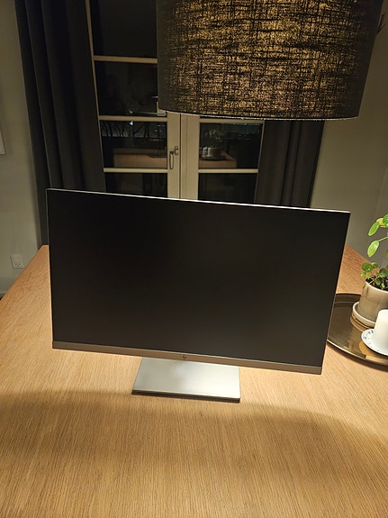 Product image 1 of 8