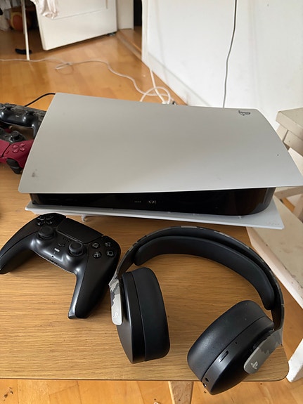 Product image 1 of 3