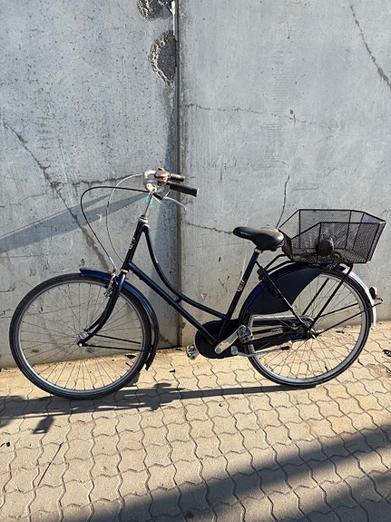 Product image 1 of 6