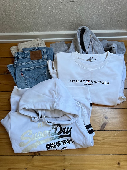 Product image 1 of 10