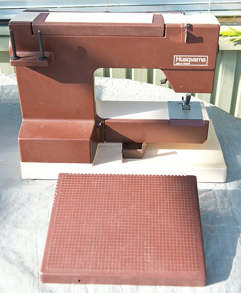 Product image 1 of 2