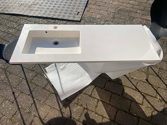 Product image 1 of 8