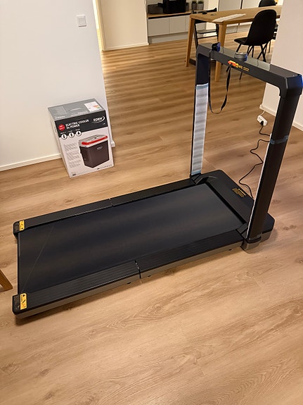 Product image 1 of 8