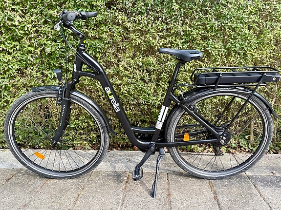 Product image 1 of 6