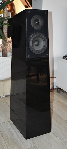 Product image 1 of 6