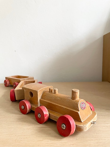 Product image 1 of 9