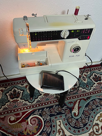 Product image 1 of 2