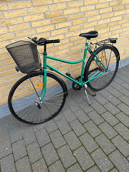 Product image 1 of 4