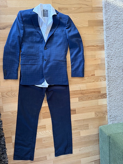 Product image 1 of 10