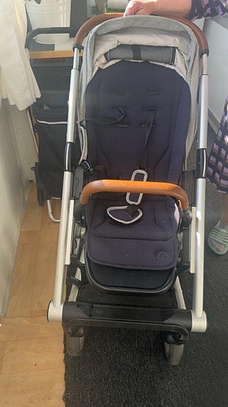 Product image 1 of 3