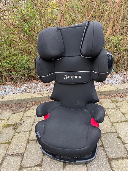 Product image 1 of 3