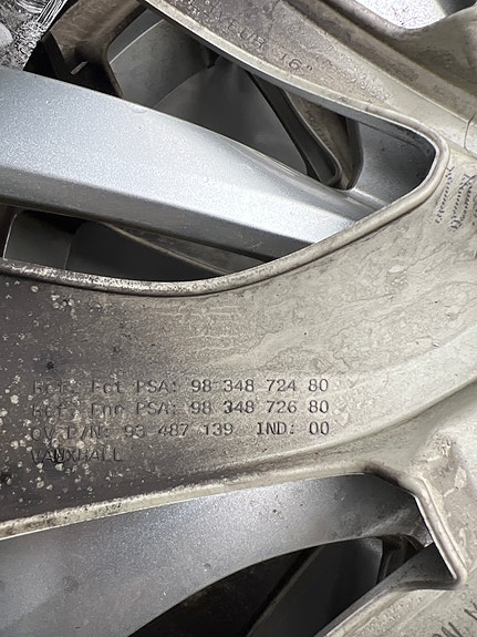 Product image 9 of 9