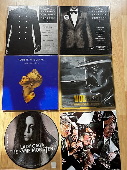 Product image 1 of 2