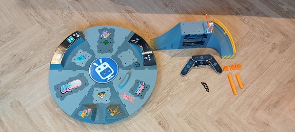 Product image 1 of 4