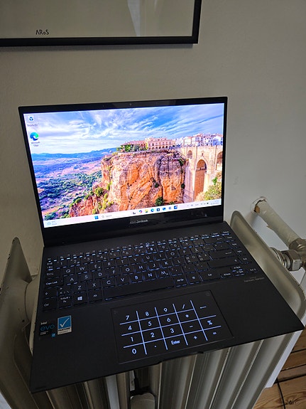 Product image 1 of 6