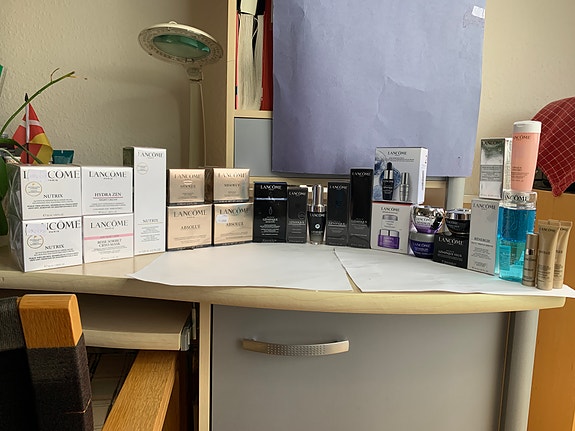 Product image 1 of 10