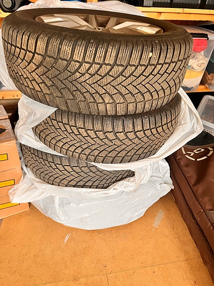 Product image 1 of 4