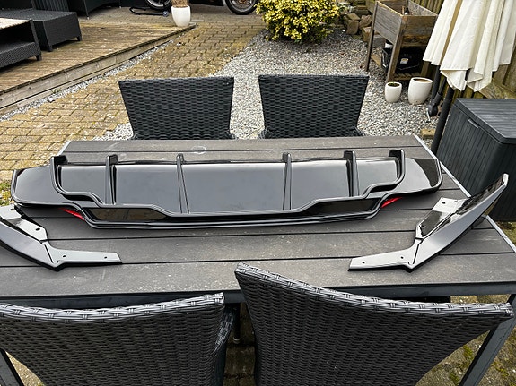 Product image 1 of 3