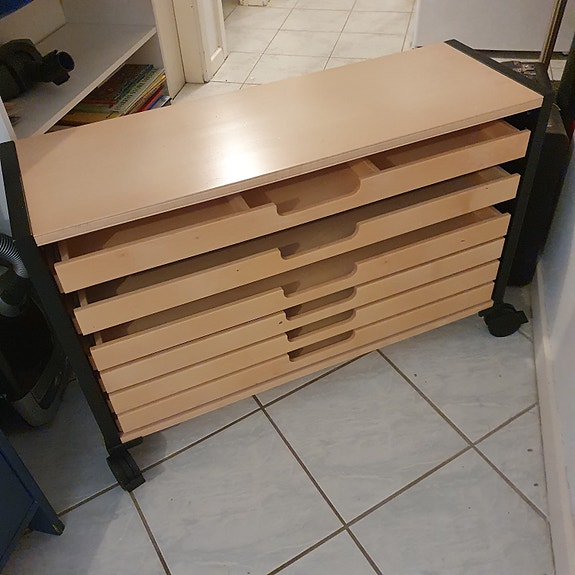 Product image 1 of 4